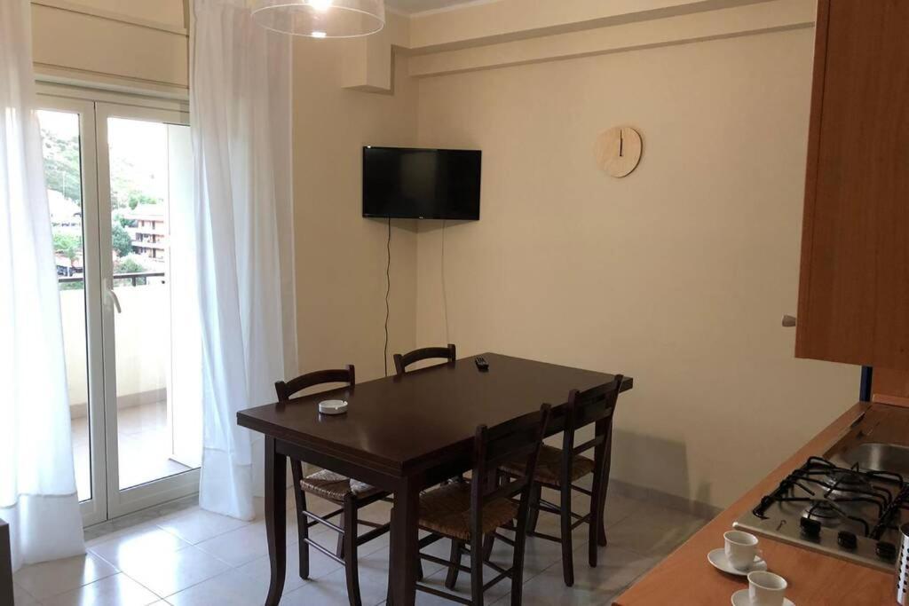 Appartement Casa Vacanze, A Due Passi Da Taormina à Letojanni Extérieur photo
